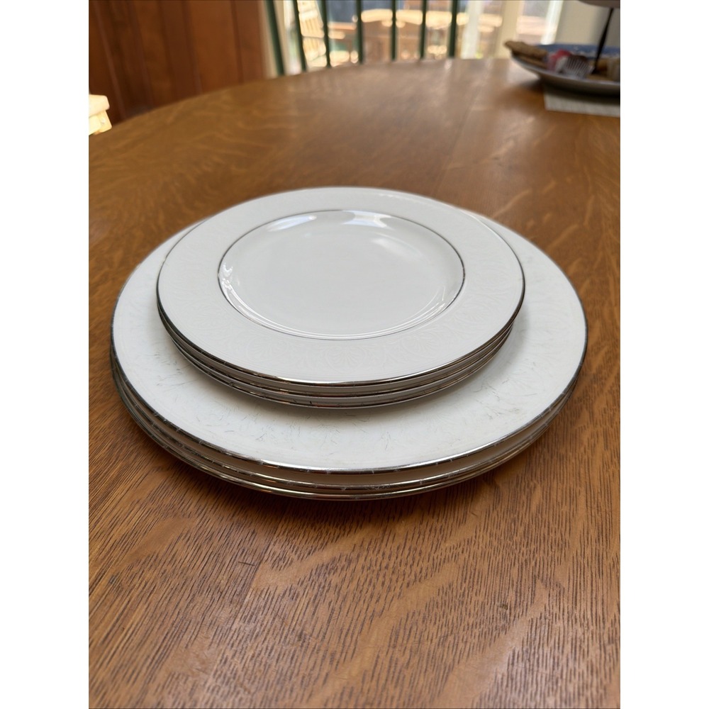 Set Of 6 Lenox Hannah Platinum Plates 3 Dinner & 3 Salad